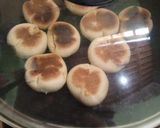 Foto langkah ke 7 dari resep Bakpia teflon/roti jadul isi unti kelapa.