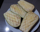 Foto del paso 1 de la receta: Berenjenas rellenas de atún y huevo