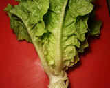 Foto del paso 3 de la receta: Lechuga rellena de olivas variadas, con vinagreta de picadillo