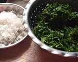 મેથી અને મૂળા ના થેપલા (Methi And Mula Thepla Recipe in Gujarati રેસીપી સ્ટેપ1ફોટો