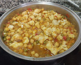 Foto del paso 9 de la receta: Garbanzos con lomos de merluza