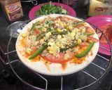 A picture of step 4 of Cheese Pizza.