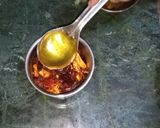 A picture of step 5 of Rajasthani style garlic chutney.