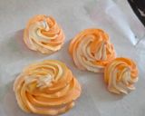 Foto langkah ke 5 dari resep Cup Cake with Simple Buttercream Lembut.