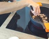 Foto del paso 1 de la receta: Sopa asiática de garbanzos y gambas