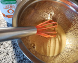 Foto del paso 1 de la receta: Torta sin harina 0000, con manzana y pasas de uva