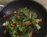 Foto langkah ke 2 dari resep Tumis bihun sayur.