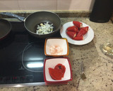 Foto del paso 1 de la receta: Pimientos piquillo rellenos en salsa de gamba