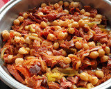 Foto del paso 5 de la receta: Garbanzos con codillo (aprovechamiento)