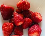 A picture of step 3 of Dragon Fruit Smoothie.