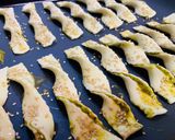 Bazsalikomos pestos csavart recept fázis 2 fotója