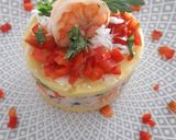 Foto del paso 11 de la receta: Causa Rellena con Atún y Langostinos a lo Carmelita