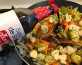 Foto del paso 7 de la receta: Verduras salteadas estilo oriental con quinoa