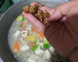 Foto langkah ke 5 dari resep Sup ayam tahu gurih.