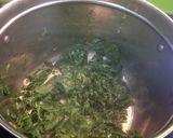 Hình bước làm 3 của món Canh rau ngót trứng