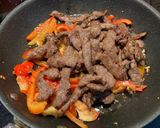 Foto langkah ke 5 dari resep Stir fry beef with paprika (oriental style) simpel, lbh mudah dr yg kita bayangkan!.