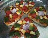 हार्ट शेप पिज़्ज़ा होम मेड बेस से(Heart shape pizza home made base se recipe in Hindi) रेसिपी चरण 6 फोटो