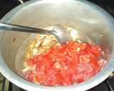 A picture of step 2 of Bhindi ka salun.