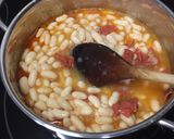 Foto del paso 3 de la receta: Alubias blancas a la pamplonica