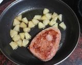 Foto del paso 1 de la receta: Magro de cerdo con ensalada y piña caramelizada