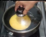 A picture of step 4 of Khaman dhokla.