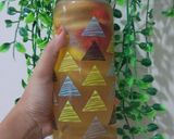 Foto langkah ke 1 dari resep Infused water lemon + apel + strawberry + kiwi + madu.