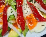 Foto del paso 8 de la receta: 156. Ensalada de Aguacate, Mozzarella y Pimientos del Piquillo