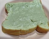 Foto langkah ke 5 dari resep Roti Bakar Isi Vla Matcha.