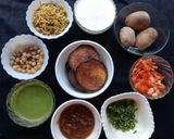 A picture of step 3 of Kochu Papri Chaat.