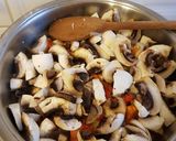 Tejfölös, gomba, paprikás recept fázis 3 fotója
