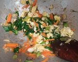 Foto langkah ke 4 dari resep Nasi Goreng Rainbow Sayuran.