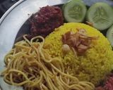 Foto langkah ke 8 dari resep Nasi Kuning.