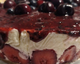 Foto del paso 5 de la receta: Cheesecake cremoso con coulis de frutos rojos