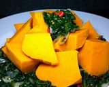A picture of step 5 of Pumpkin leaves stir fry.