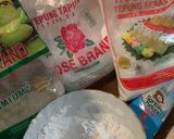 Foto langkah ke 5 dari resep Che Hun Tiaw (Bubur Sagu Gunting).