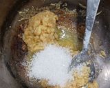 A picture of step 2 of Pears halwa.