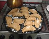 Foto del paso 7 de la receta: Empanadas de carne con masa casera de cereales