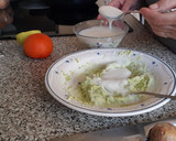 Foto del paso 4 de la receta: Vaso con Espuma de Aguacate, Atún y Tomate (Navidad)
