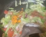 A picture of step 2 of Vegetable Maggi.