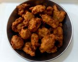 A picture of step 2 of Leftover chickpea sy pakoray.