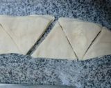Foto del paso 12 de la receta: Medialunas hojaldradas de manteca