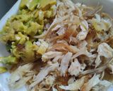 Foto del paso 2 de la receta: Arepa🥯rellena🌽de pollo, aguacate🥑plátano🥙macho maduro🧆