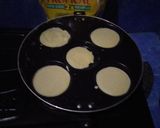 Foto langkah ke 4 dari resep Honey Raisin Mile Crepes rumahan #TantanganPertamaku II.