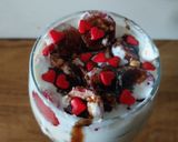 A picture of step 4 of Strawberry Chocolate concave.