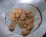 รูปขั้นตอนการทำที่ 2 ของ แหนมไก่ผัดน้ำพริกเผา