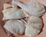 Foto langkah ke 2 dari resep Ayam Kukus Jahe.
