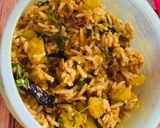 A picture of step 2 of Maharashtrian Phodnicha Bhaat: With Leftover Rice 🍚.