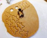 A picture of step 6 of Gingerbread cookies.