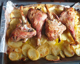 Foto del paso 4 de la receta: Paletilla de cordero lechal asada con patatas panaderas