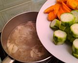 Foto langkah ke 4 dari resep Bening Oyong Wortel.